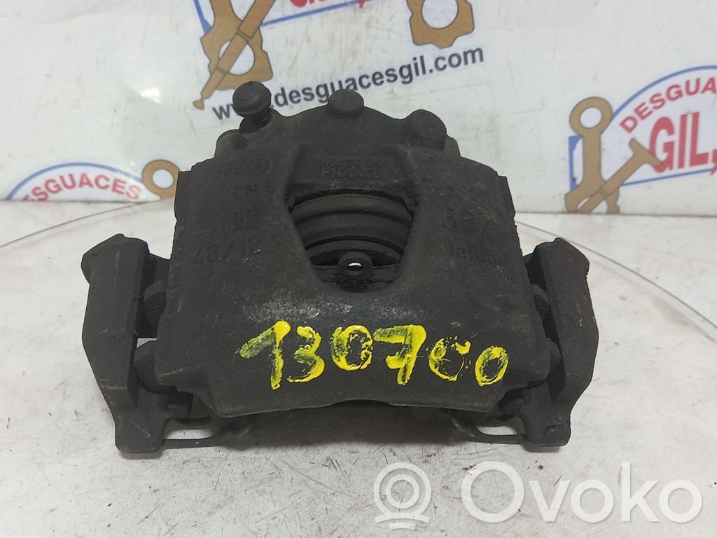 Front brake caliper   130700