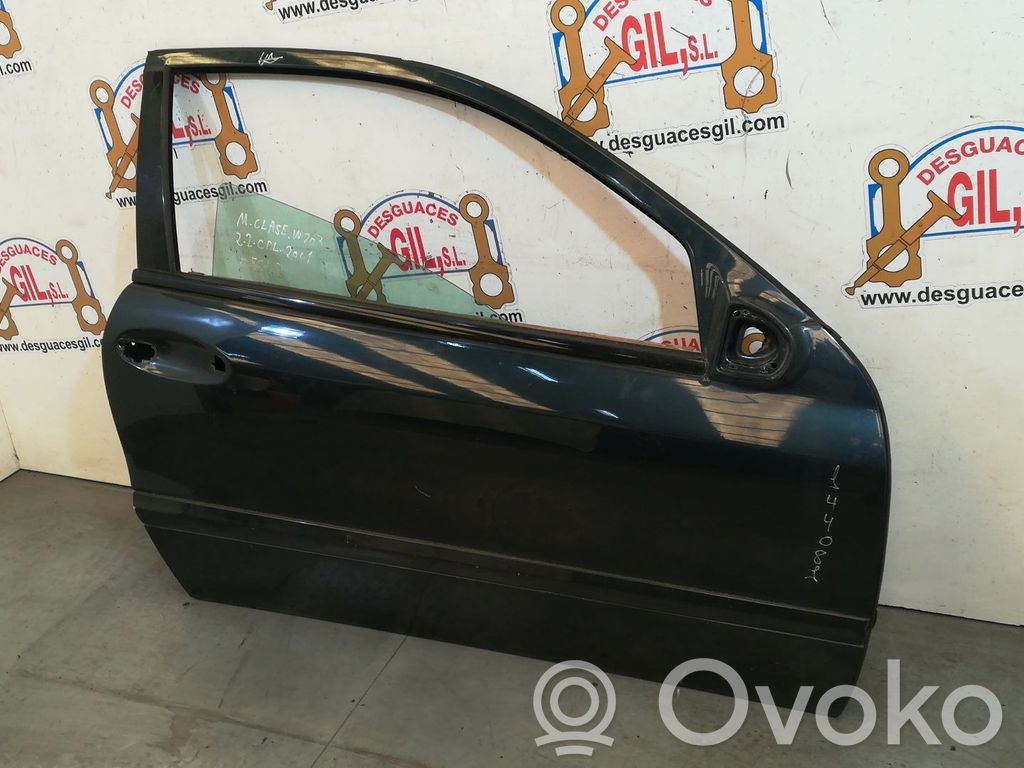 Mercedes-Benz C W203 Priekinės durys 