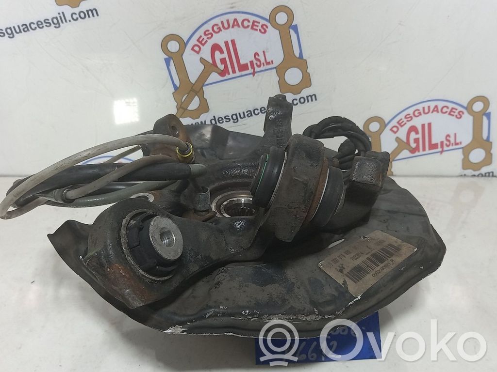 Rear wheel hub spindle/knuckle   146124