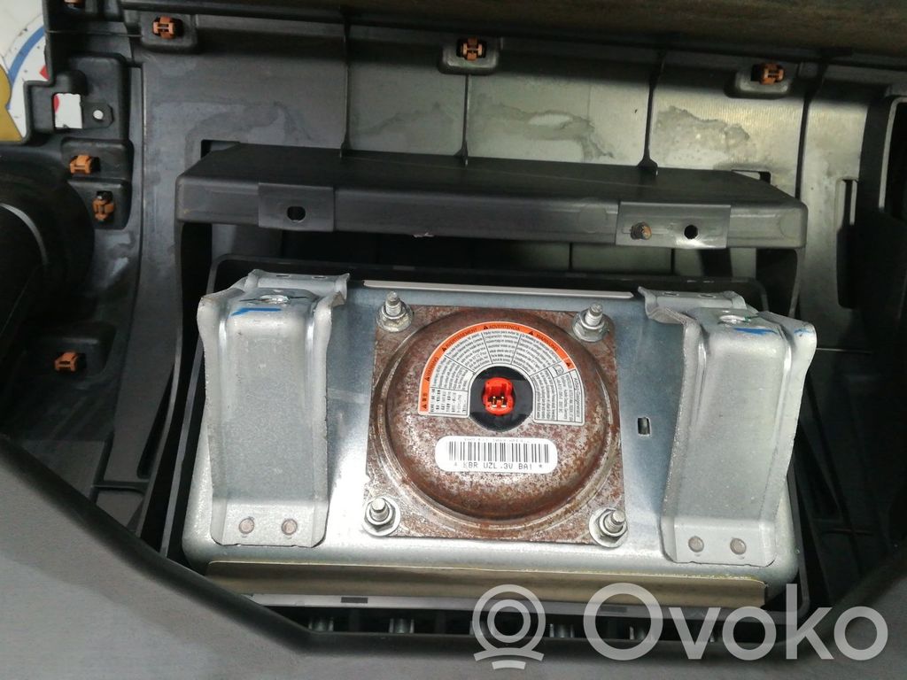 Opel Agila B Panelė 