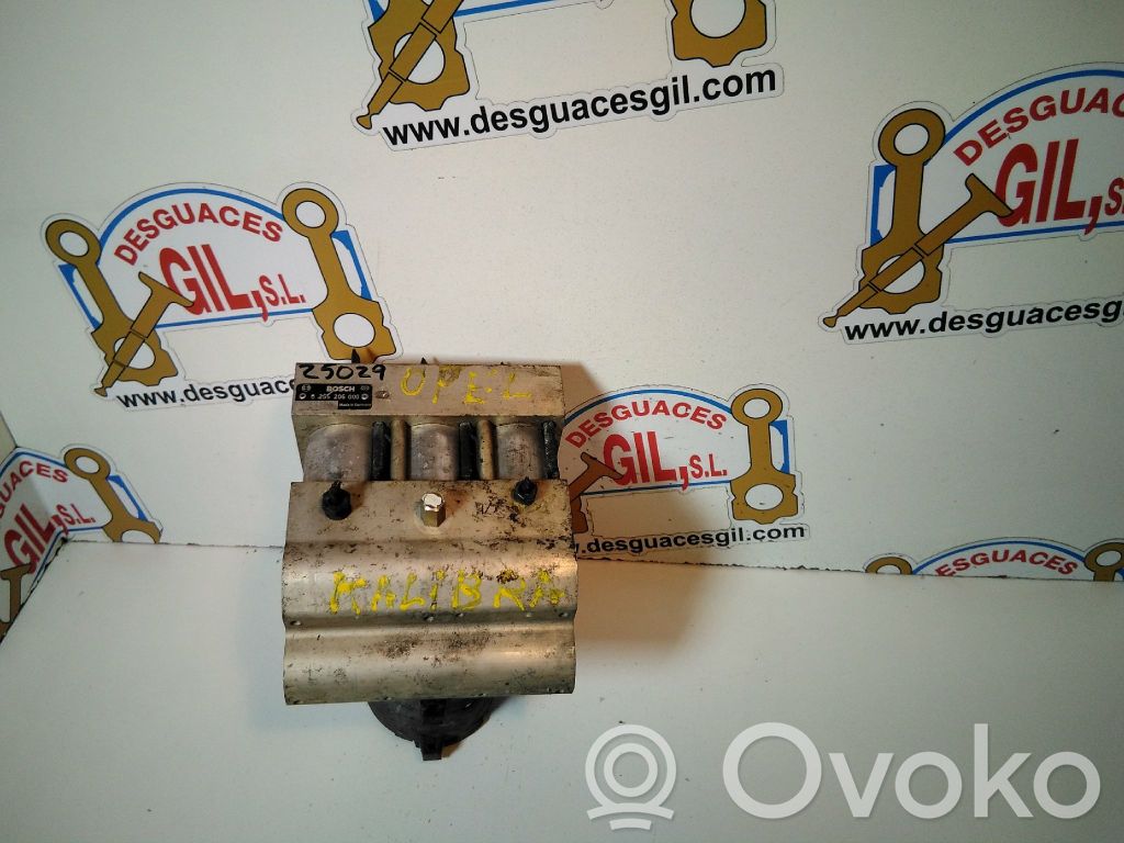 Opel Calibra Bomba de ABS 