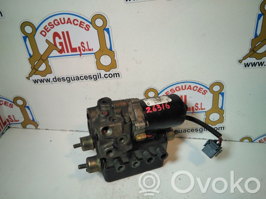 Renault Laguna I Bomba de ABS 