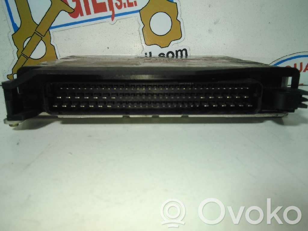 Unidad de control/módulo del motor   1739041,29642