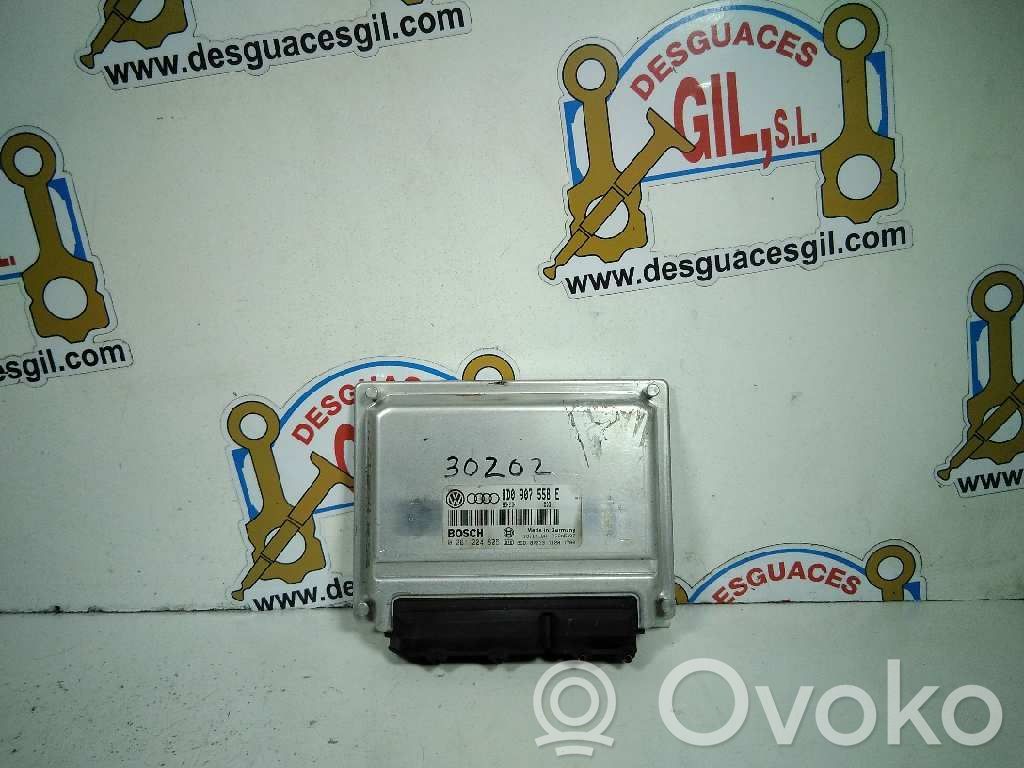 Audi A4 S4 B5 8D Unidad de control/módulo del motor 