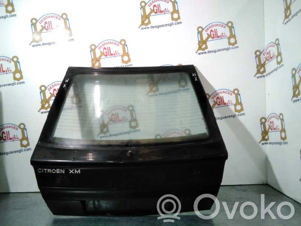 Tailgate/trunk/boot lid   51212