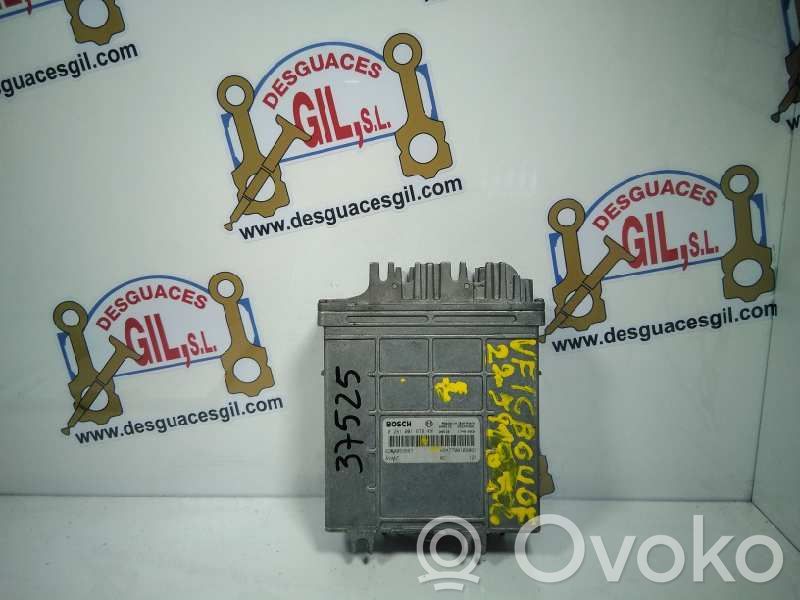 Unidad de control/módulo del motor   8200059887,37525