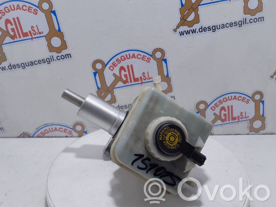 Master brake cylinder   320671792,151015