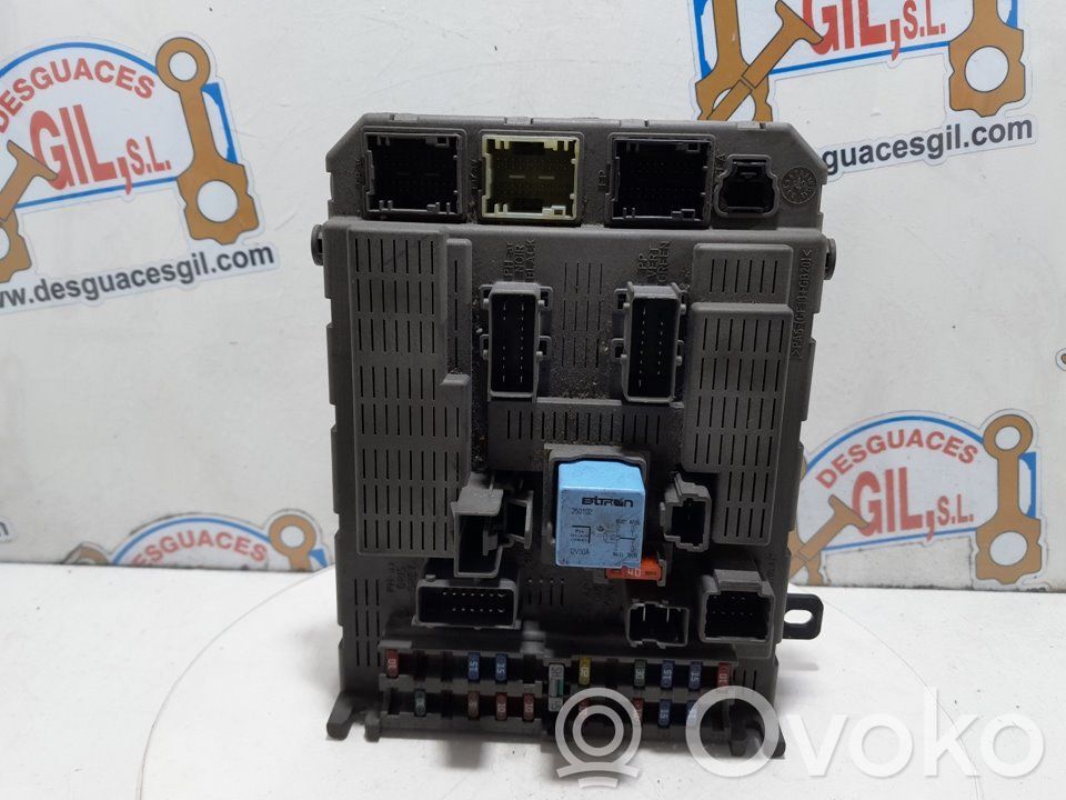 Citroen C5 Fuse module 