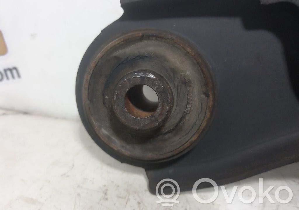 Suzuki Swift I Dolny wahacz przedni 