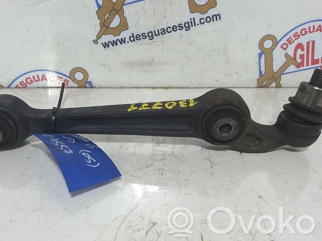 Front lower control arm/wishbone   130771