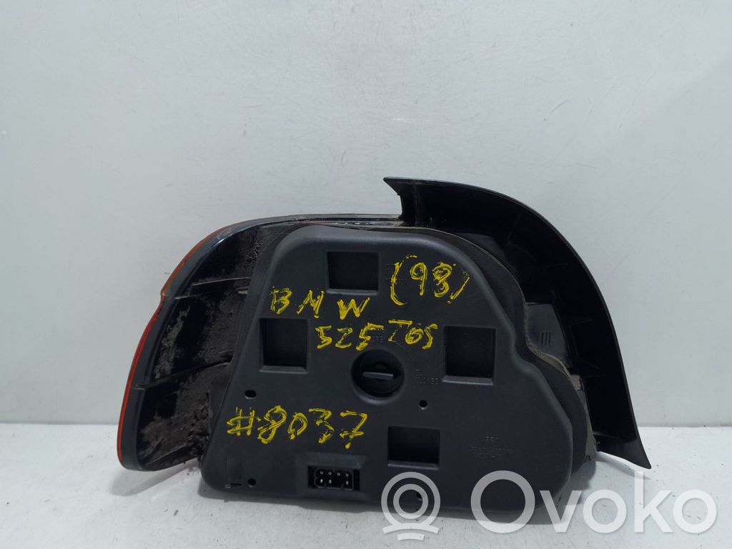 Rear/tail lights   171205