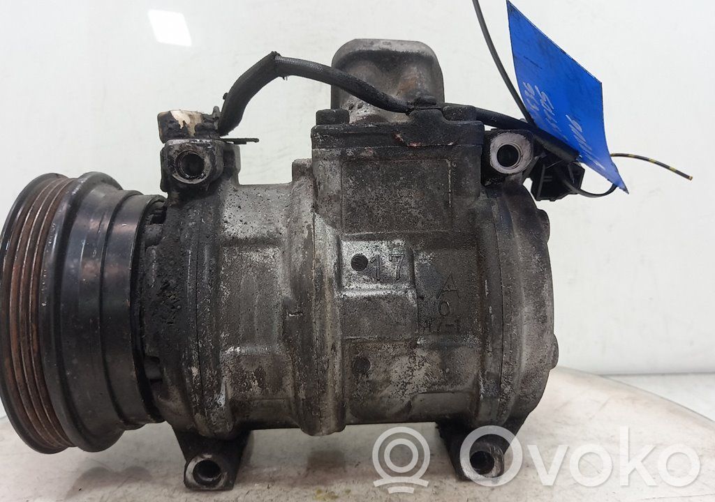 BMW 3 E36 Ilmastointilaitteen kompressorin pumppu (A/C) 