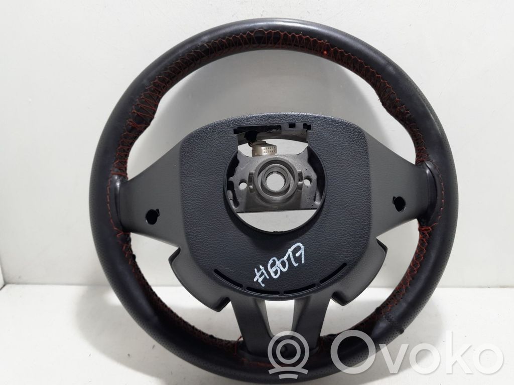 KIA Carens III Volante 