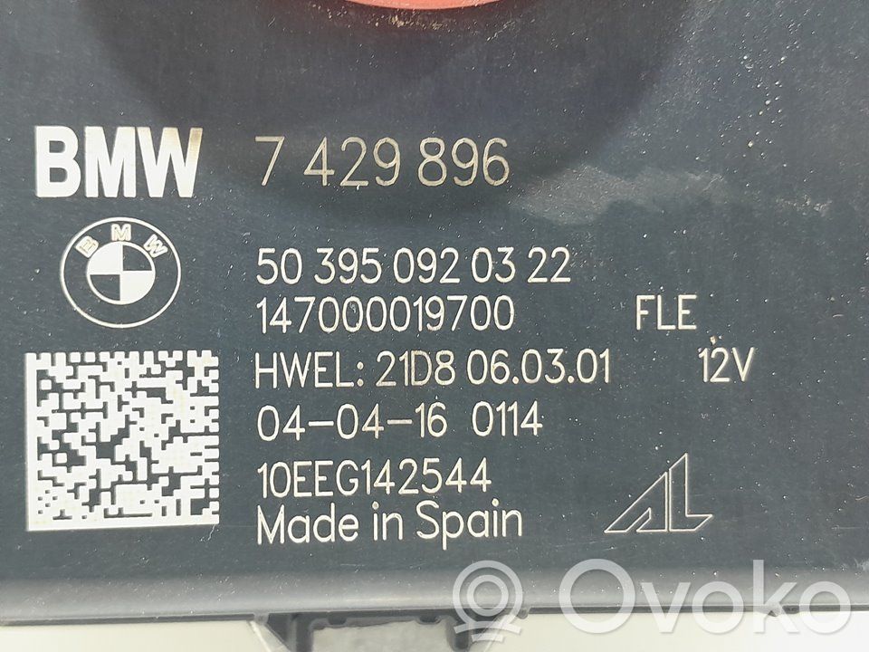 Unité de commande / module Xénon   7429896,169881