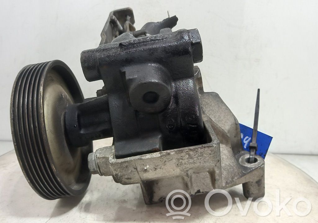 Power steering pump   170768