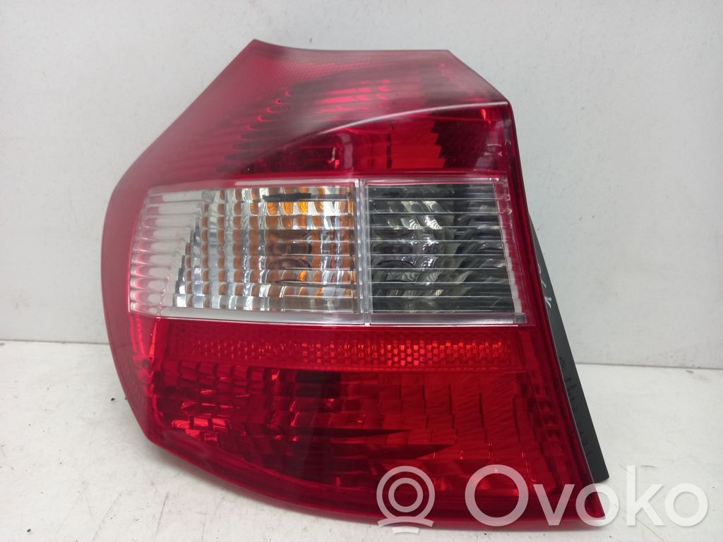 BMW 1 E81 E87 Galinis žibintas kėbule 