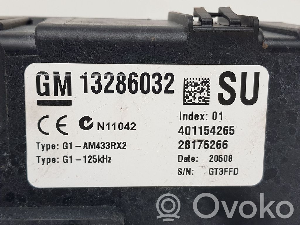 Módulo de fusible   13286032,182355