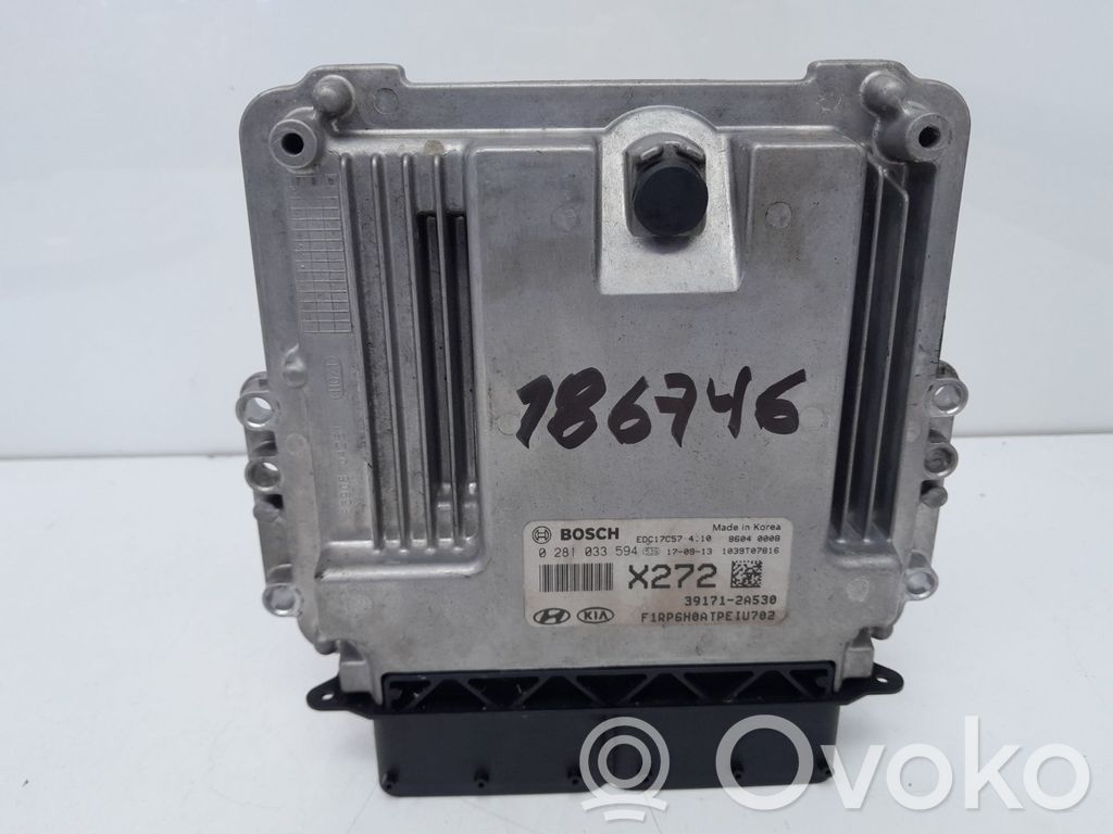 KIA Carens III Engine control unit/module 