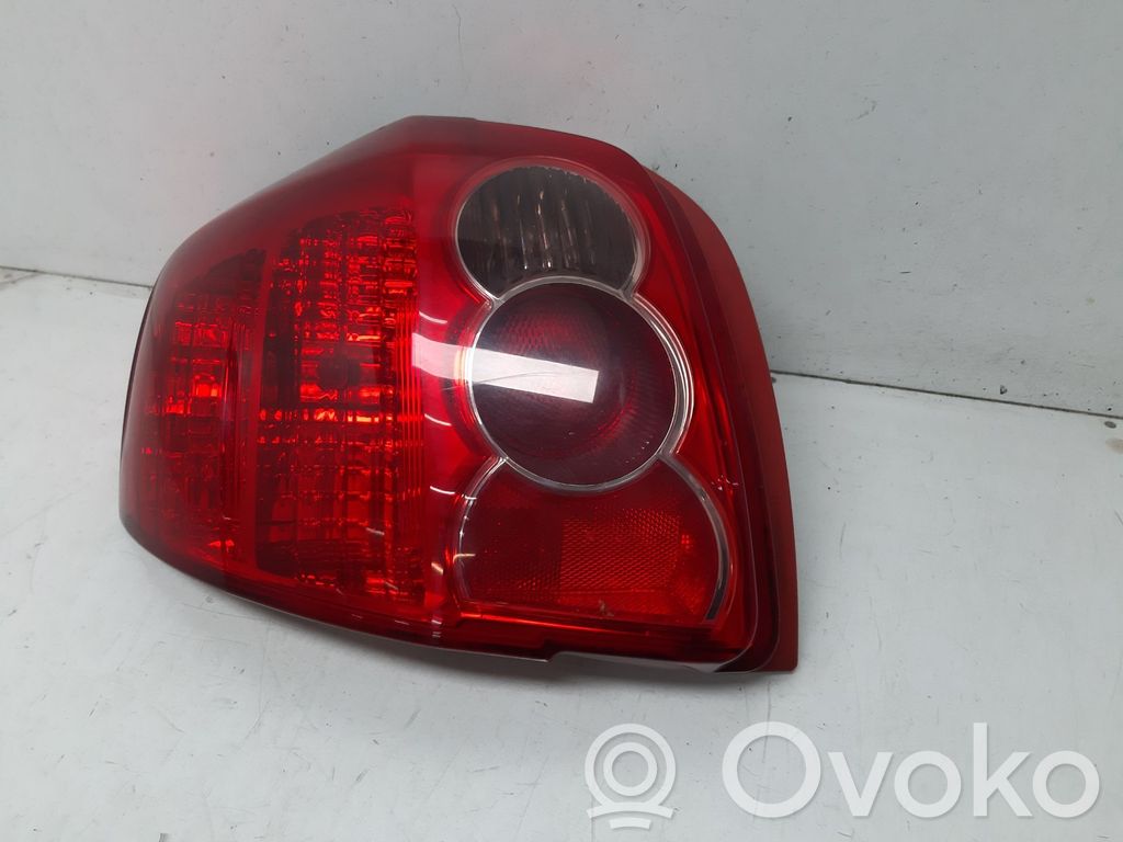 Toyota Auris 150 Lampa tylna 