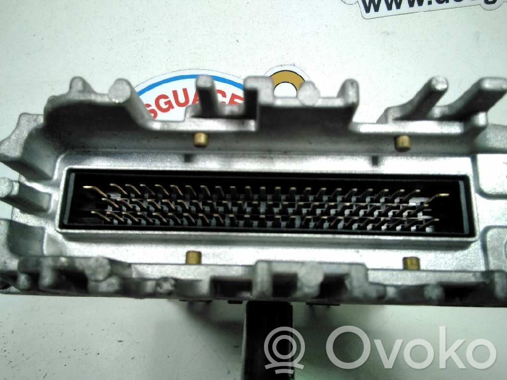 Volkswagen Golf III Engine control unit/module 