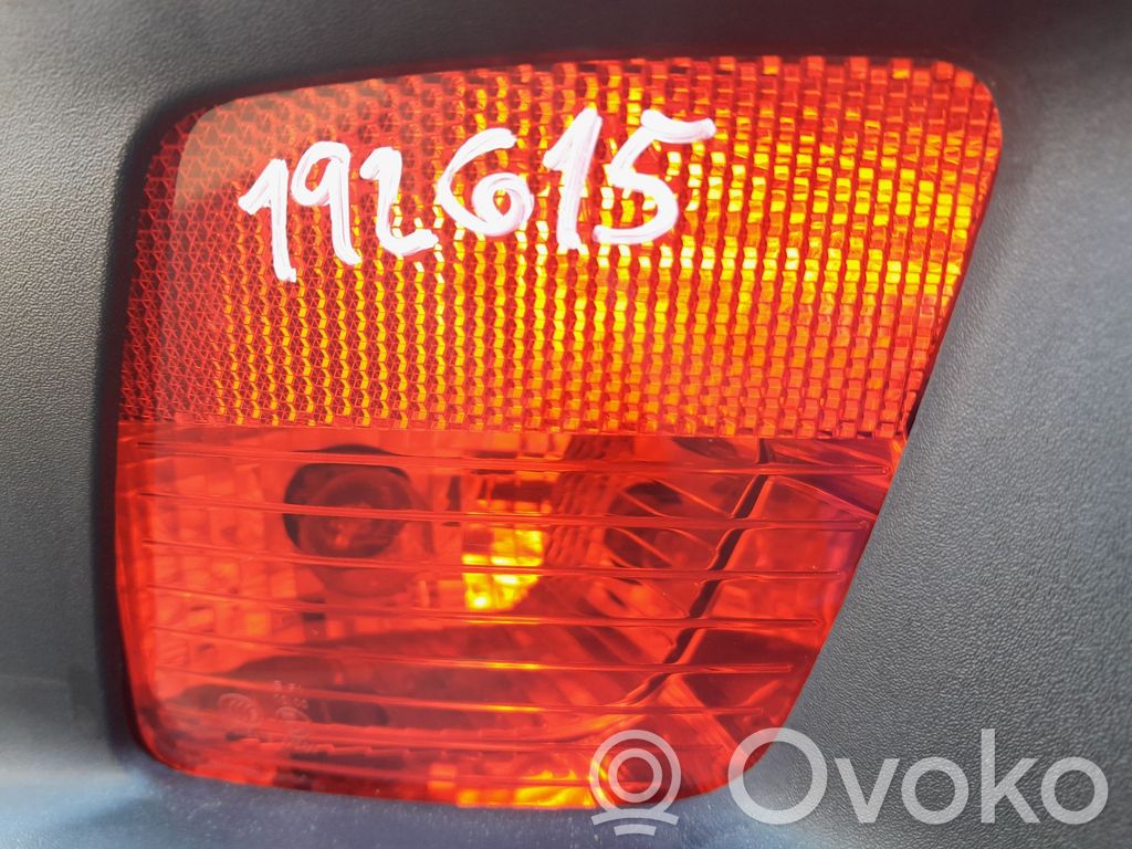Peugeot 2008 II Luce del paraurti posteriore 