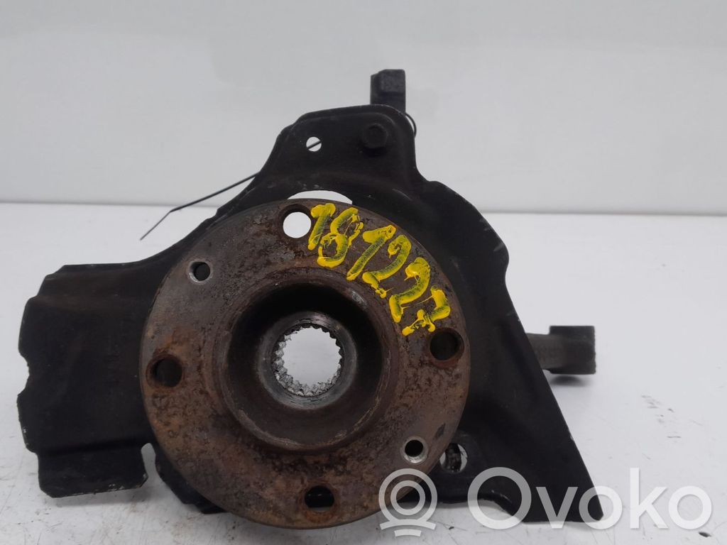 Fiat Punto (188) Fuso a snodo con mozzo ruota anteriore 