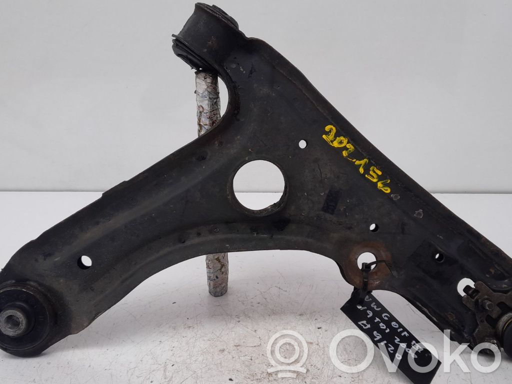 Volkswagen Golf III Dolny wahacz przedni 