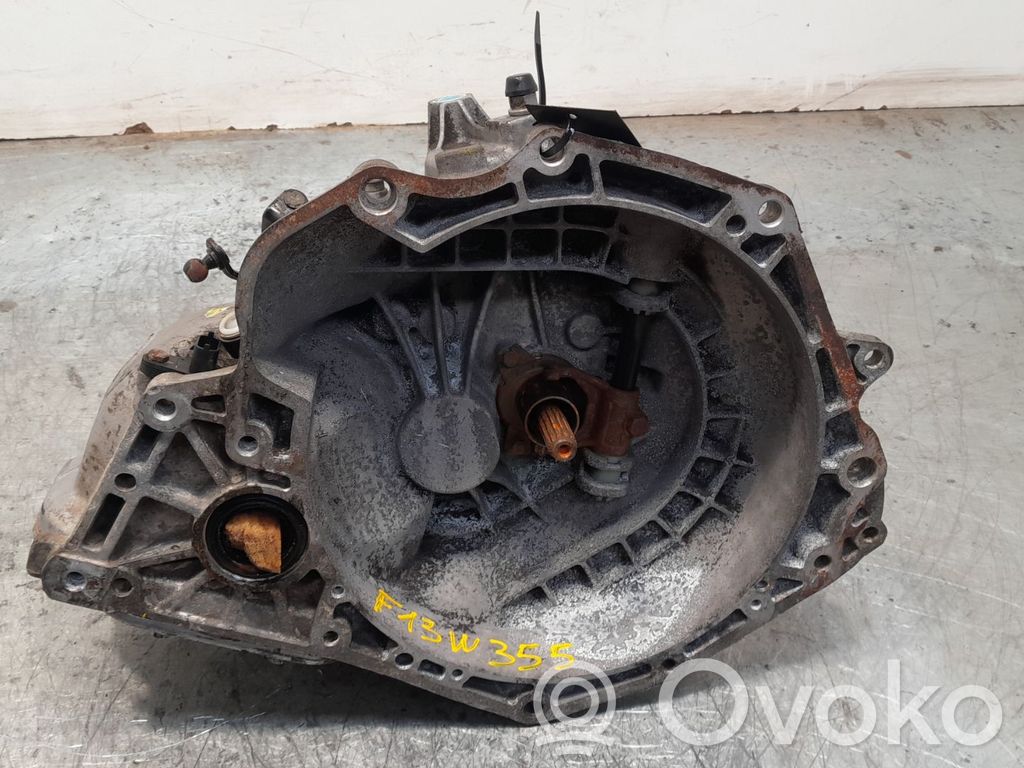 Opel Corsa B Scatola del cambio manuale a 5 velocità 