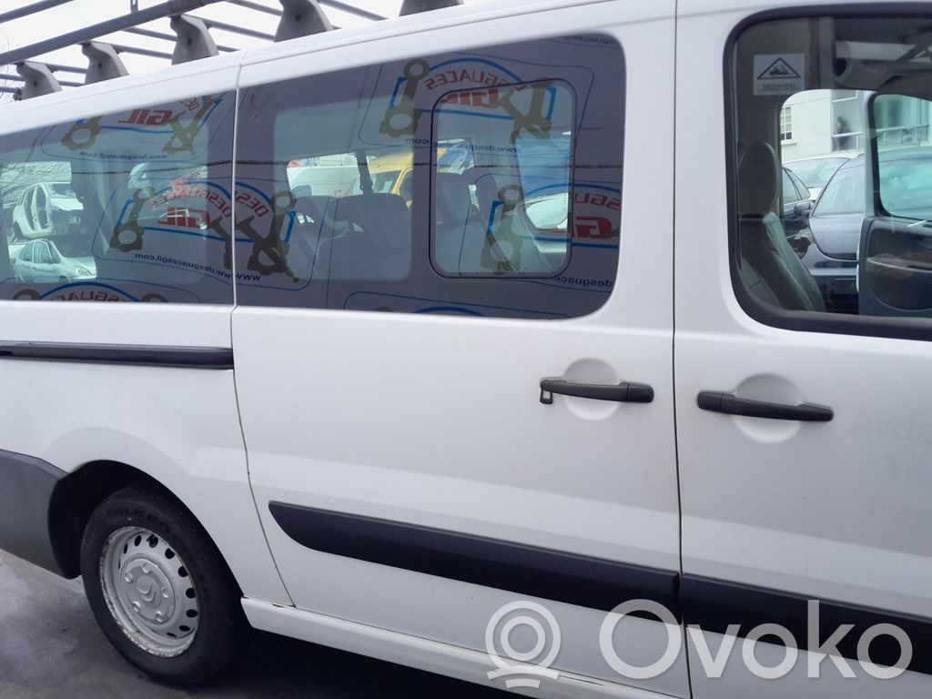 Side sliding door   200667