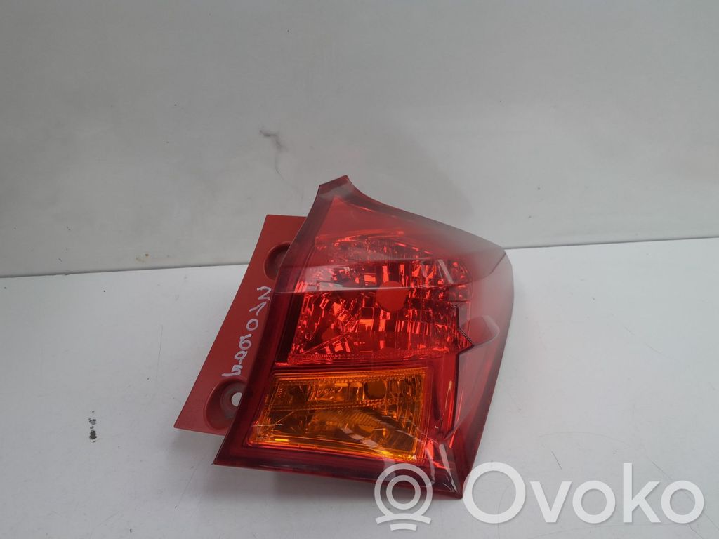 Luz trasera/de freno   210695