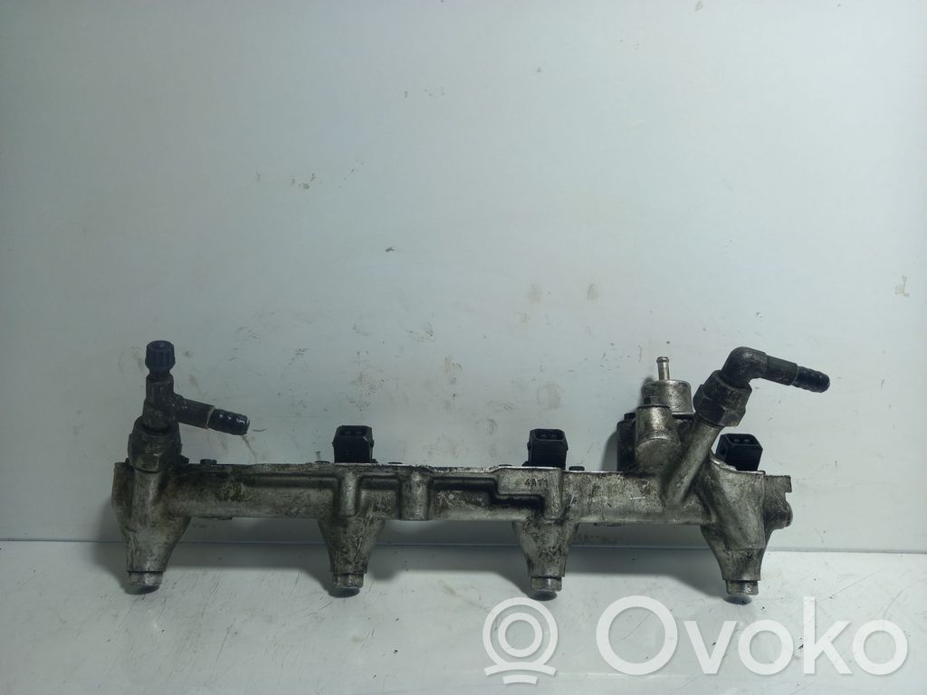 Listwa wtryskowa   938F9D280,179595