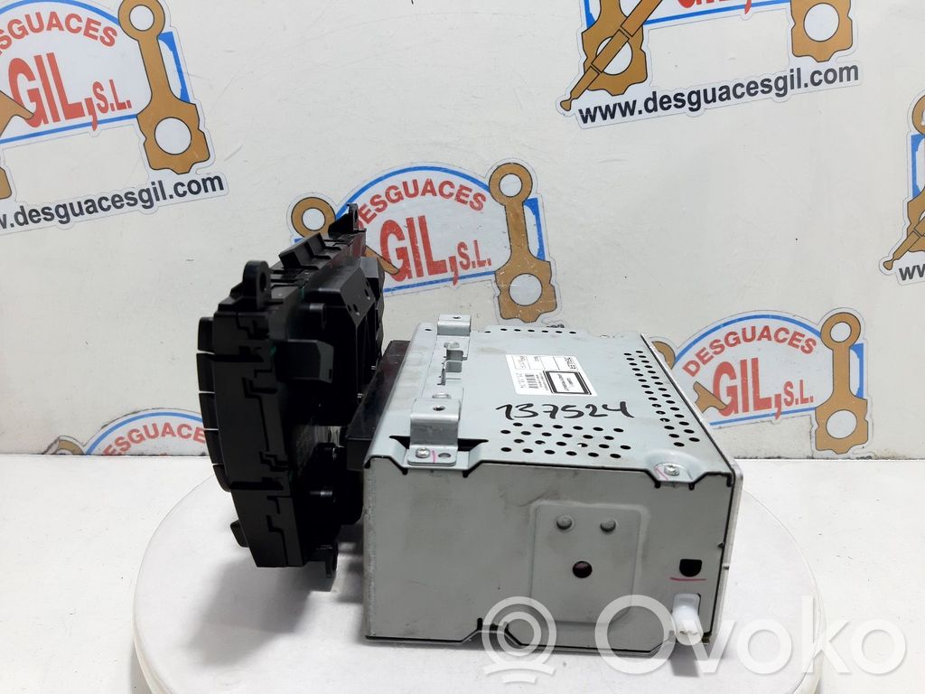 Ford Fiesta Unitate principală radio/CD/DVD/GPS 