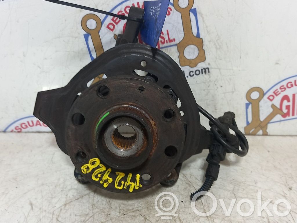 Opel Corsa C Fuso a snodo con mozzo ruota anteriore 