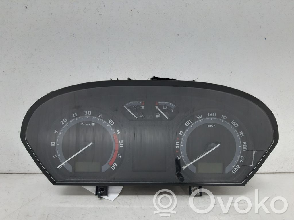 Skoda Fabia Mk1 (6Y) Vitezometru (grup de instrumente) 