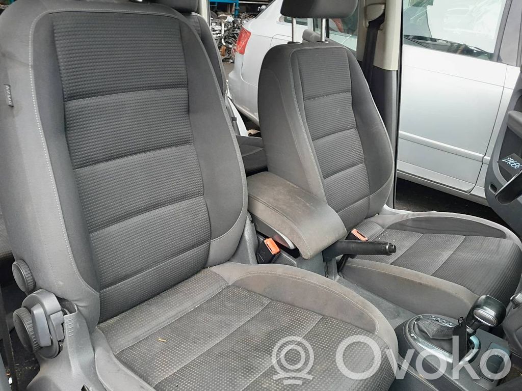 Volkswagen Touran I Set scaune 