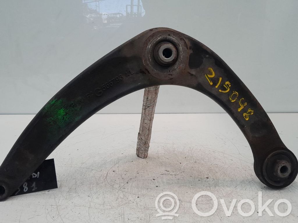 Citroen C4 I Braccio di controllo sospensione anteriore inferiore/braccio oscillante