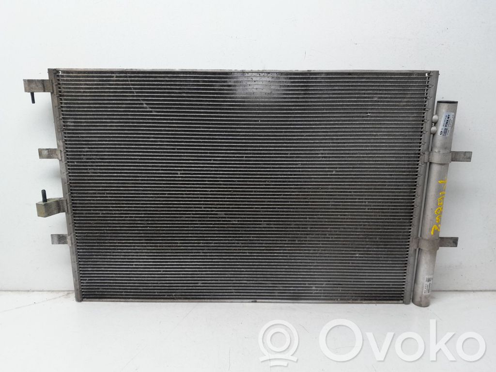 Ford Transit Courier Jäähdyttimen lauhdutin (A/C) 