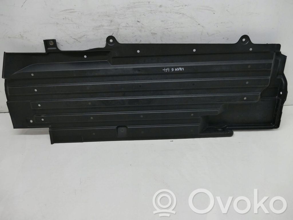 Mazda 5 Center/middle under tray cover 