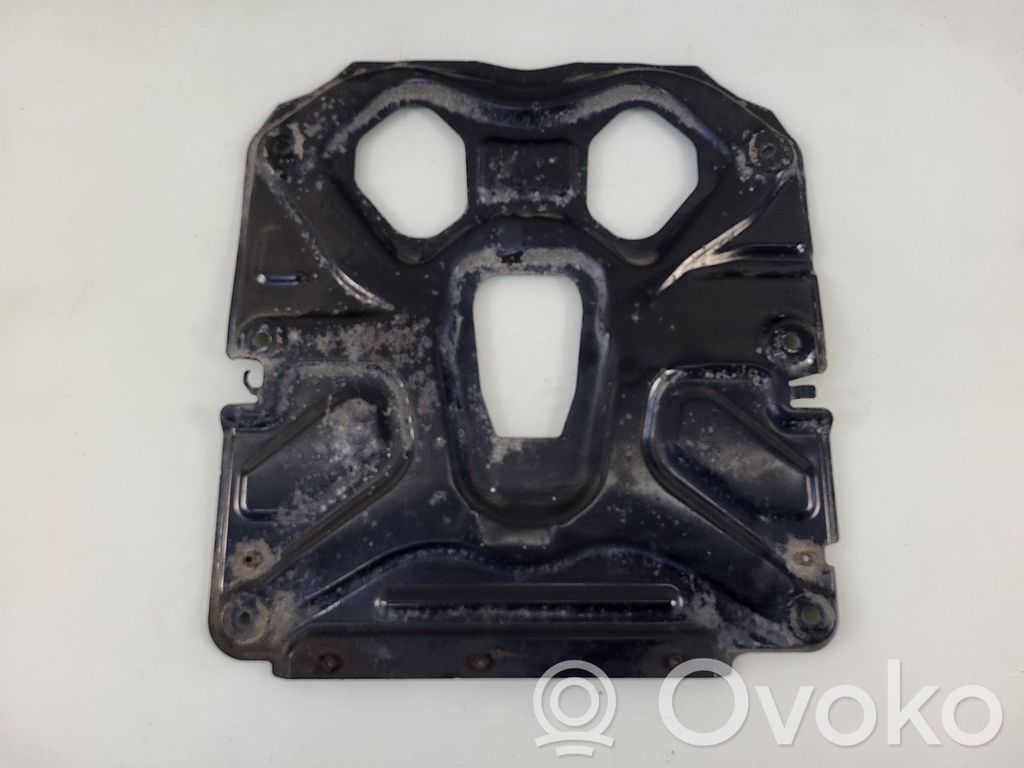 Placa protectora/protector antisalpicaduras motor   GHP956A91