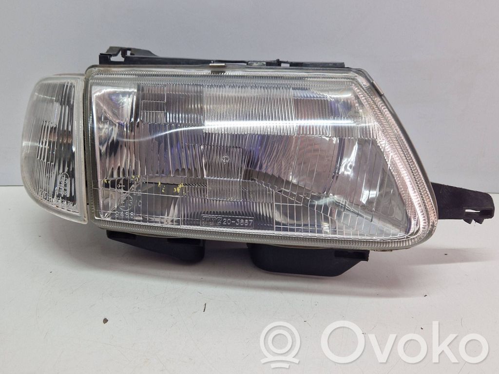 Citroen Saxo Lampa przednia 