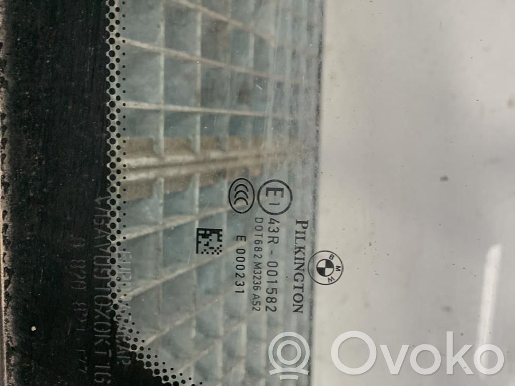 BMW 3 E90 E91 Rear side window 