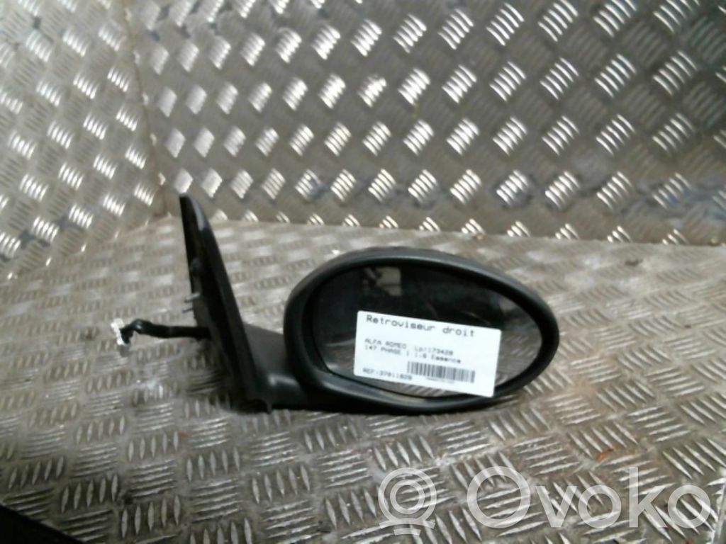 Alfa Romeo 147 Oglindă exterioară manuală 