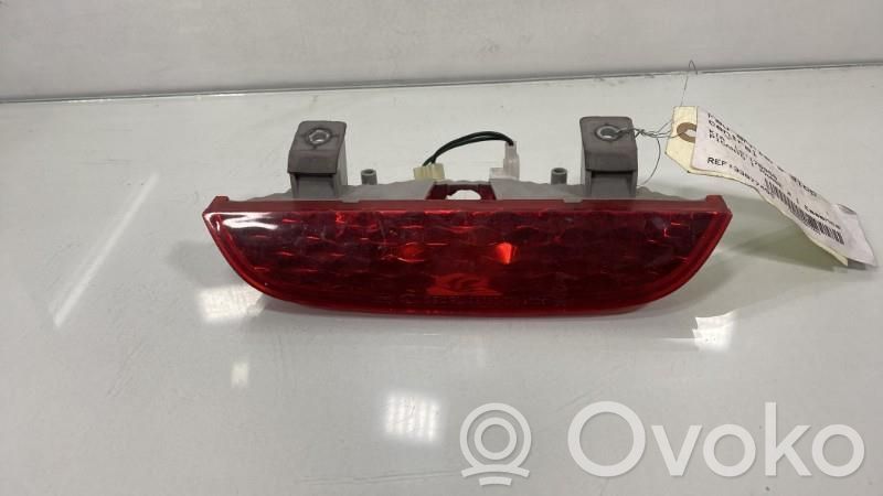 KIA Picanto Third/center stoplight 