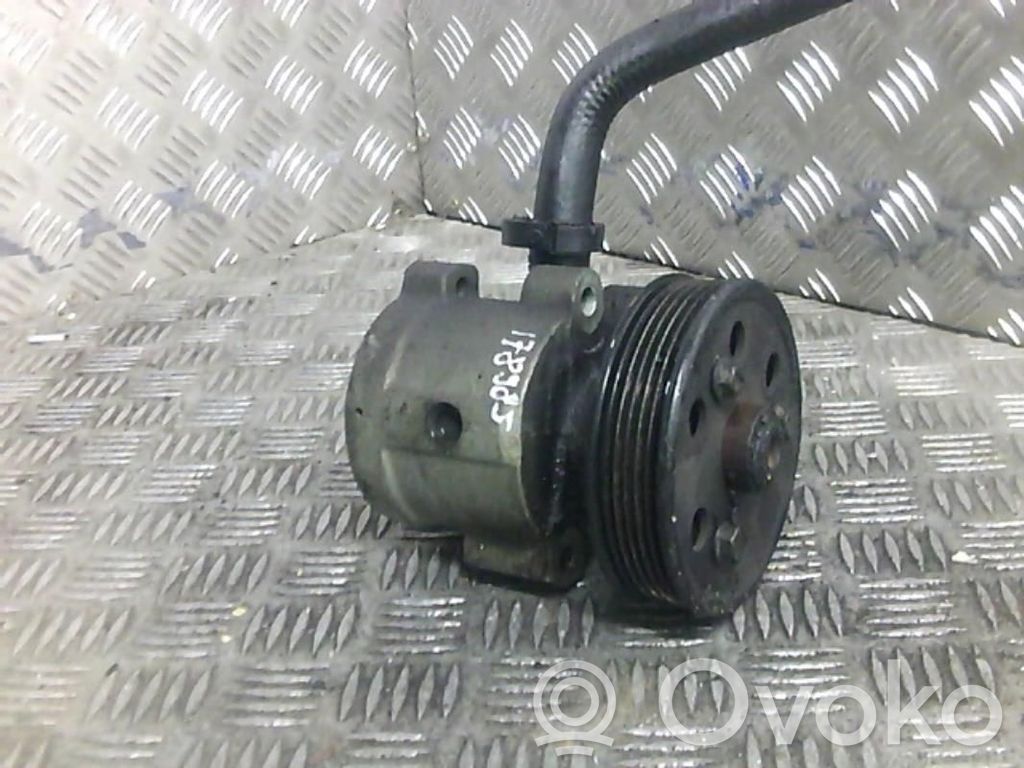 Renault Trafic I Ohjaustehostimen pumppu 