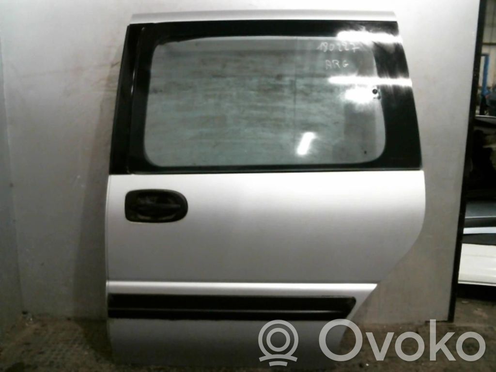 Opel Sintra Puerta corrediza 