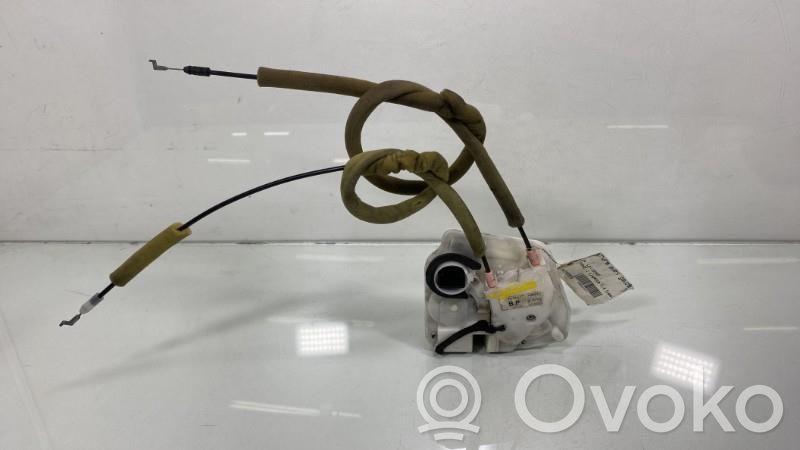 Mazda 2 Front door lock 