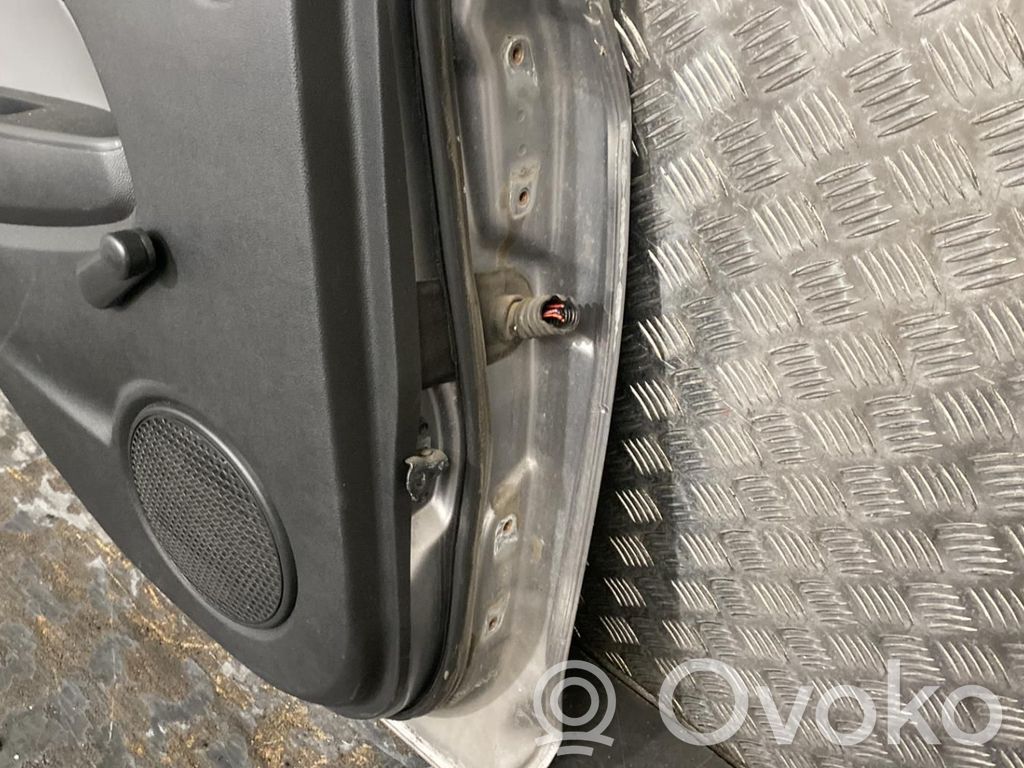 Mazda 2 Galinės durys 