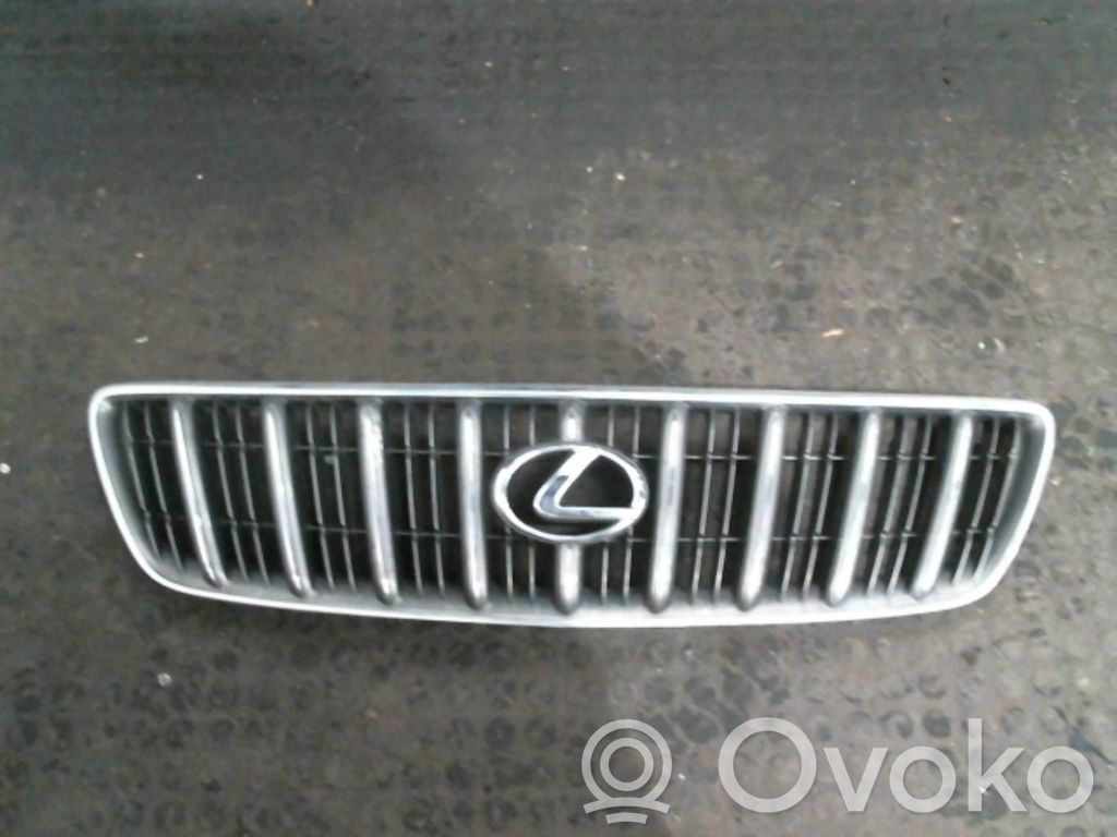 Lexus RX XU10 Etusäleikkö 