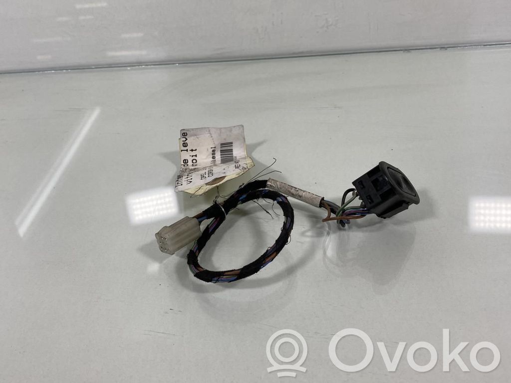 Opel Corsa B Electric window control switch 