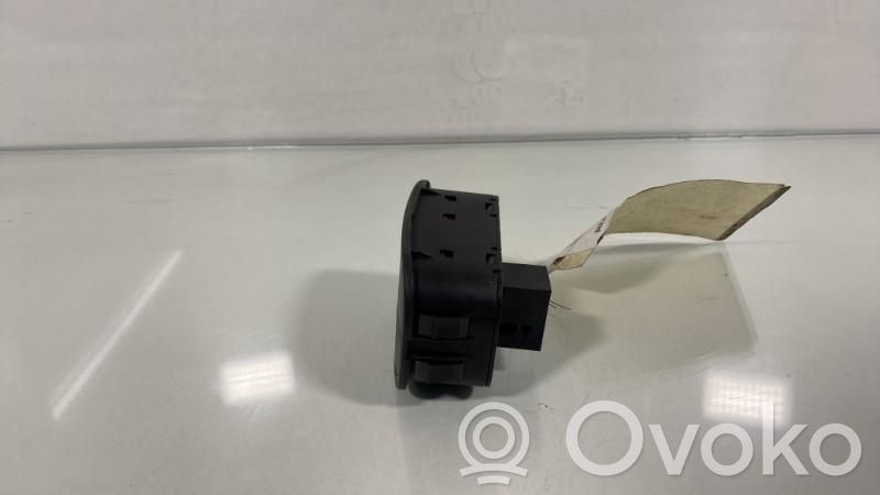 Citroen Nemo Hazard light switch 